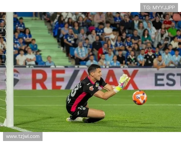 霍安联赛失球低 有望夺萨莫拉奖